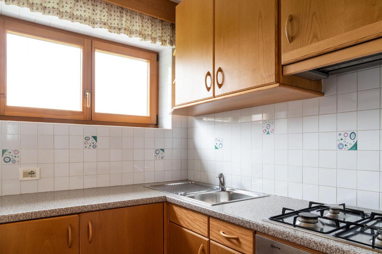 Garni Juri Acomodação com café da manhã La Villa  Exterior foto